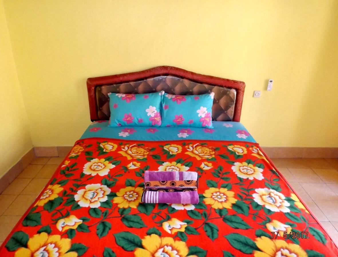 Aura Guest House Gili Air Exterior foto